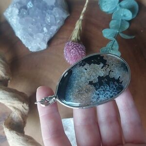 Agate Pendant, Agate Crystal, Crystal Jewelry